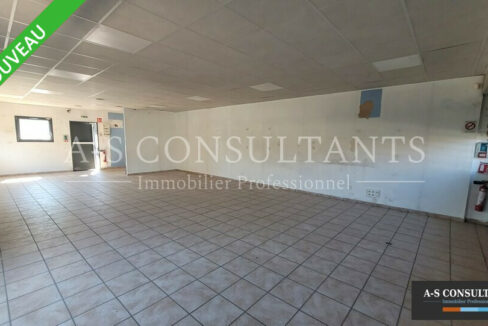 LOCAL COMMERCIAL LOCATION SALAISE SUR SANNE 073516856_38_0388_1.jpg
