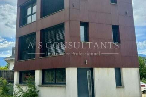 BUREAUX LOCATION BARBERAZ 244871075_73_0339_1.jpg