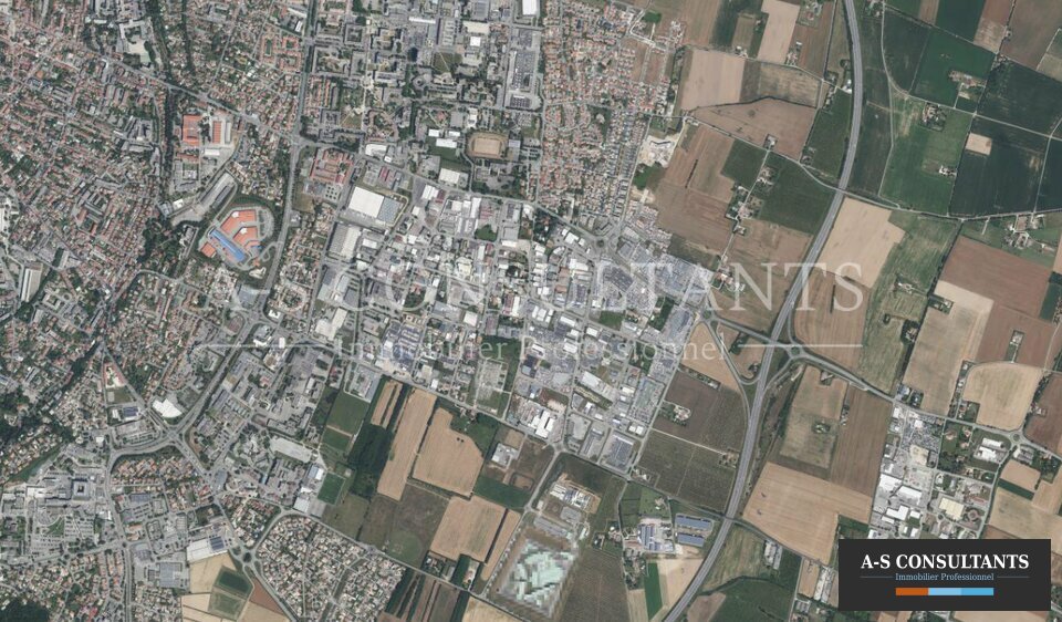 LOCAL COMMERCIAL LOCATION VALENCE 26_0244_2.jpg