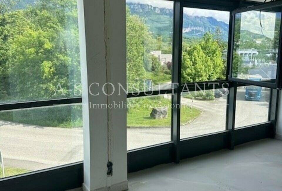 BUREAUX LOCATION GRÉSY-SUR-AIX 277129601_73_0330_7.jpg