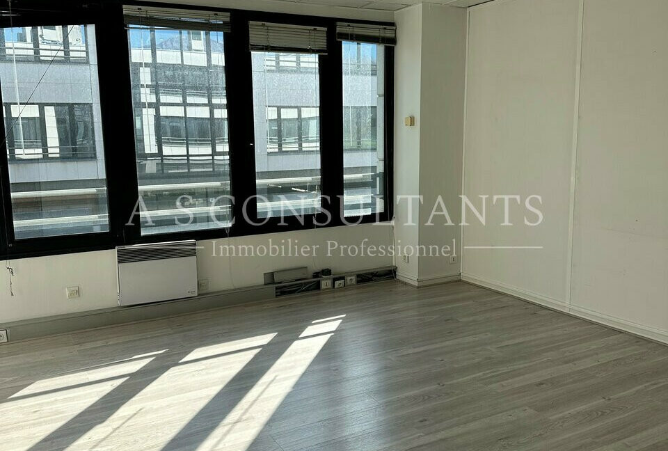 BUREAUX LOCATION MEYLAN 38_0370_5.jpg