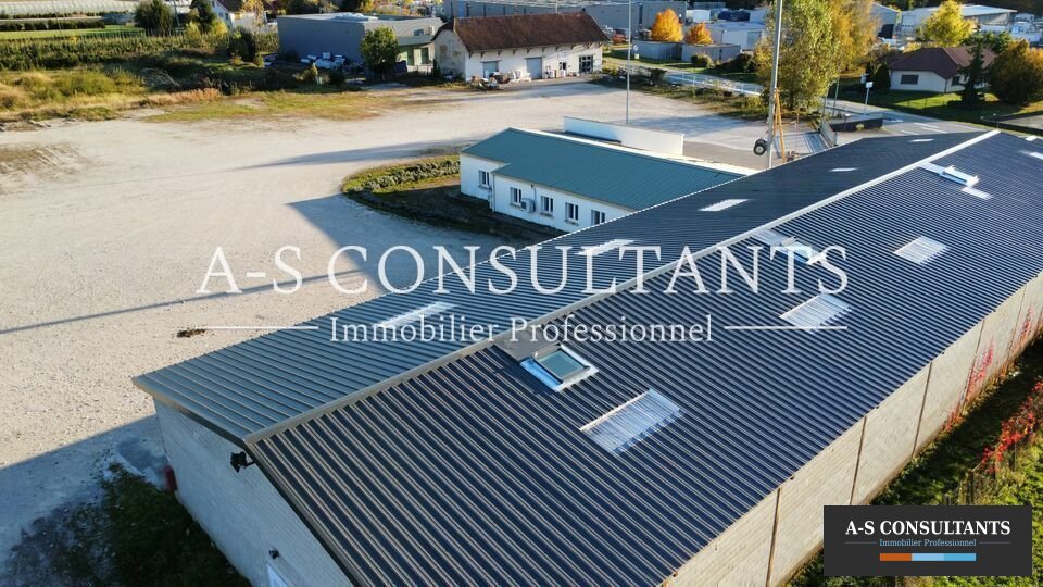 LOCAL COMMERCIAL LOCATION SAINT GENIX SUR GUIERS 73_0065_1.jpg