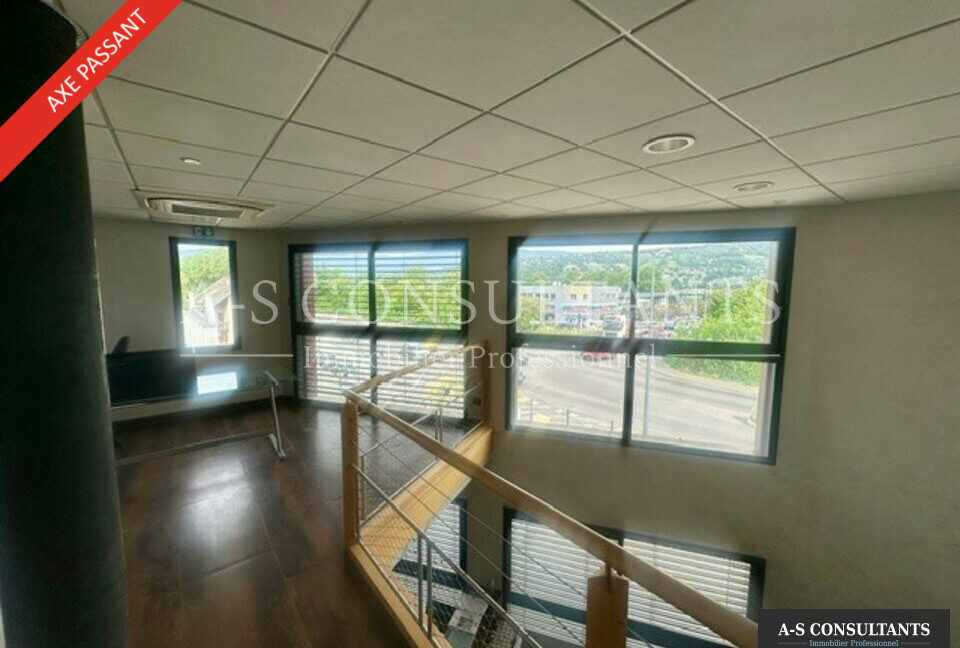 BUREAUX A VENDRE BARBERAZ 73_0340_6.jpg