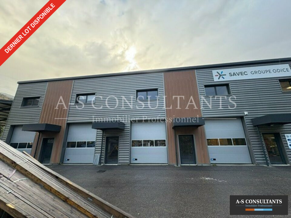 ENTREPOT LOCATION LA BATHIE 369487991_74_0009_5.jpg