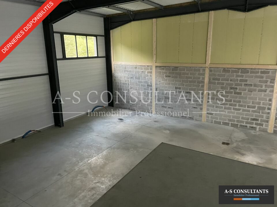 ENTREPOT LOCATION FAVERGES 381862055_74_0038_4.jpg
