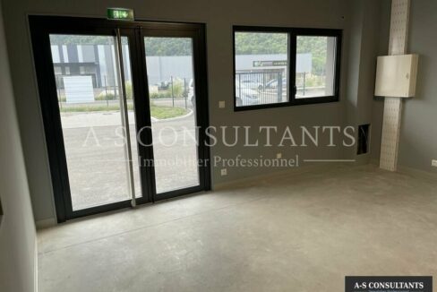 LOCAL COMMERCIAL LOCATION FAVERGES 384602961_74_0132_3.jpg