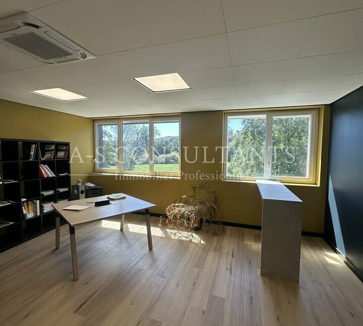 ENTREPOT LOCATION MERY 578026490_73_0151_7.jpg