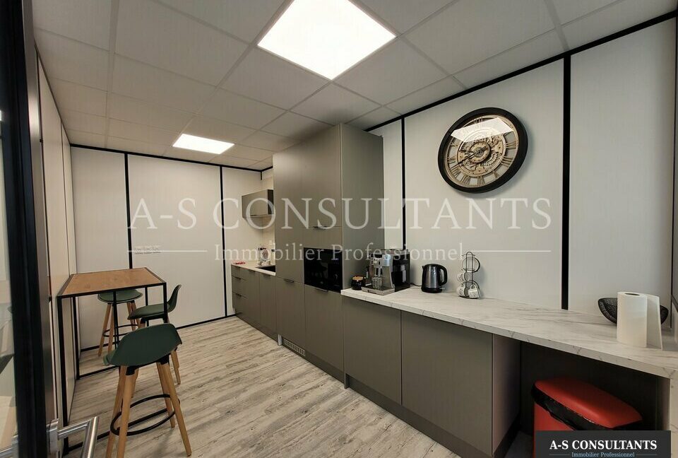 BUREAUX LOCATION GENAS 69_0084_1.jpg