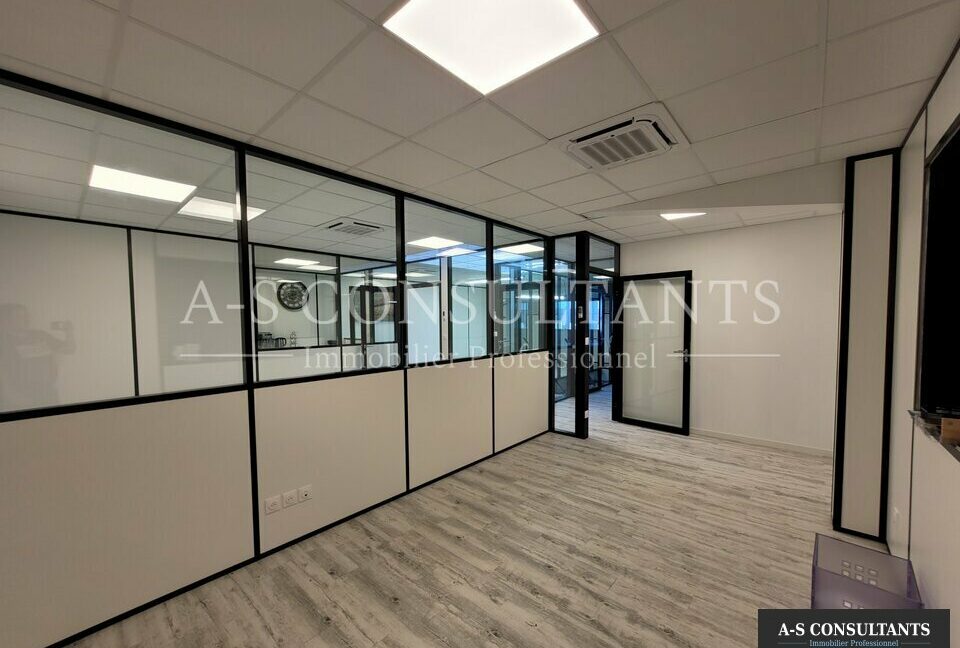BUREAUX LOCATION GENAS 69_0084_4.jpg