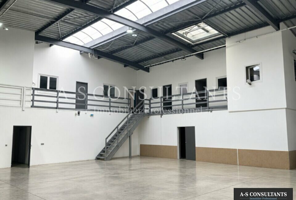 LOCAL D'ACTIVITE LOCATION LA RAVOIRE 062793308_73_0355_2.jpg