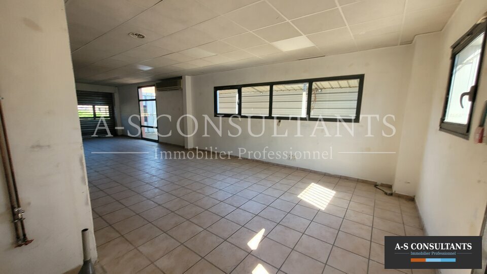 LOCAL COMMERCIAL LOCATION SALAISE SUR SANNE 073520441_38_0388_2.jpg