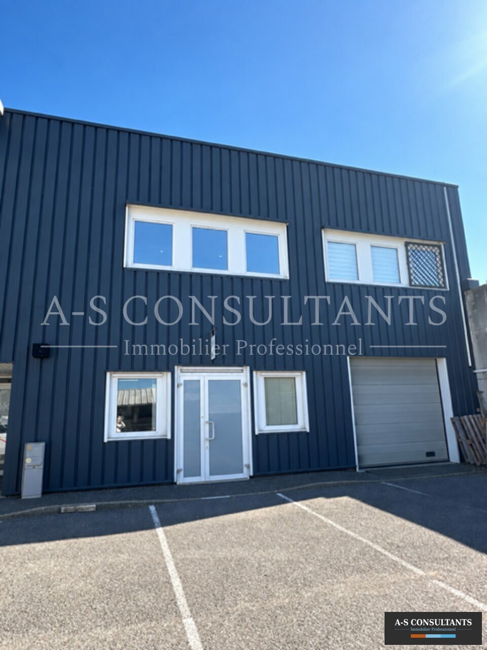 LOCAL PROFESSIONNEL LOCATION ANNECY 088066626_74_0136_1.jpg