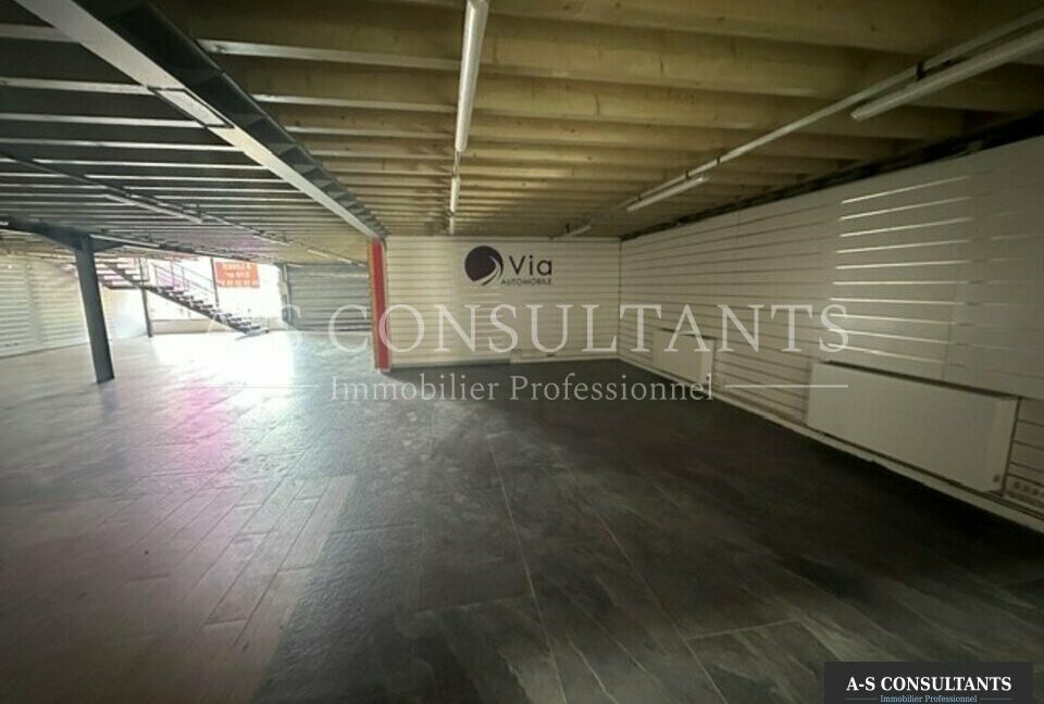 LOCAL COMMERCIAL LOCATION CHAMBÉRY 478403385_73_0352_2.jpg