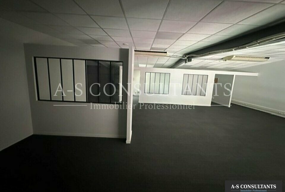 LOCAL COMMERCIAL LOCATION CHAMBÉRY 478408280_73_0352_7.jpg
