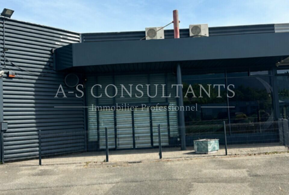 LOCAL COMMERCIAL LOCATION CHAMBÉRY 478411637_73_0352_10.jpg